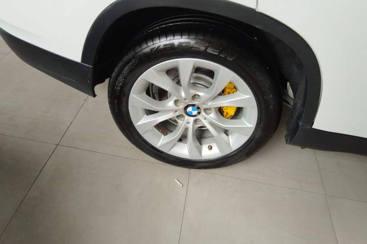 Used BMW X1 2013 sDrive18i Leading Model
