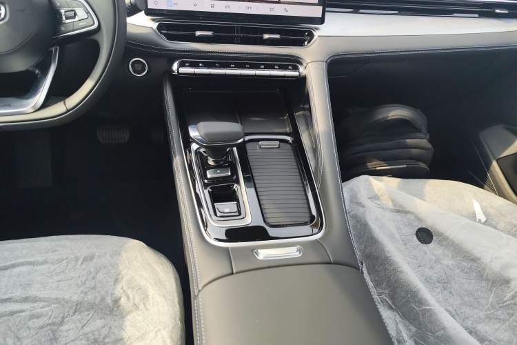 Used Geely Auto Preface 2026 Model Oriental Yao 1.5TD Fuyao Edition