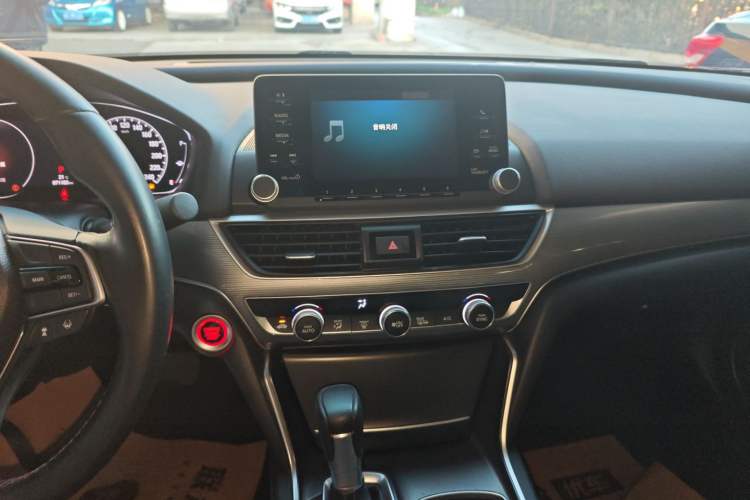 Used Honda Accord 2018 260TURBO Luxury Edition China VI
