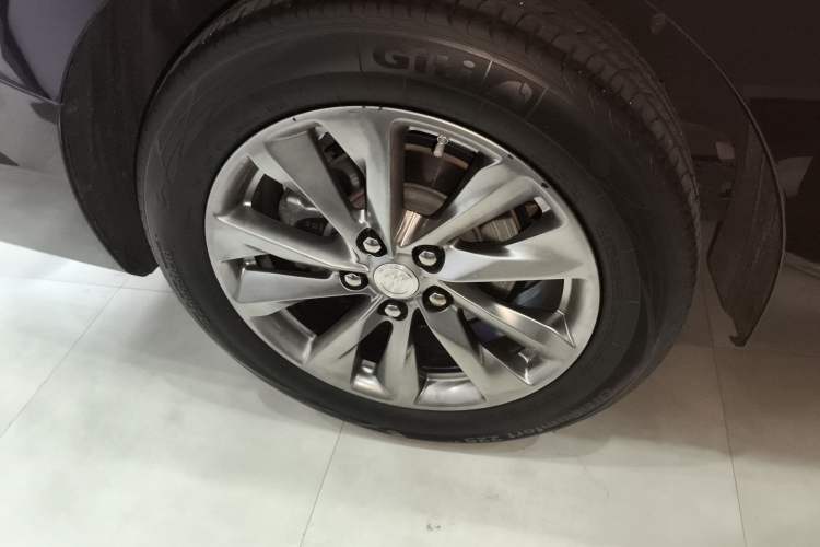 Used Buick GL8 2021 Avenir Aivia 7-Seater Luxury Edition
