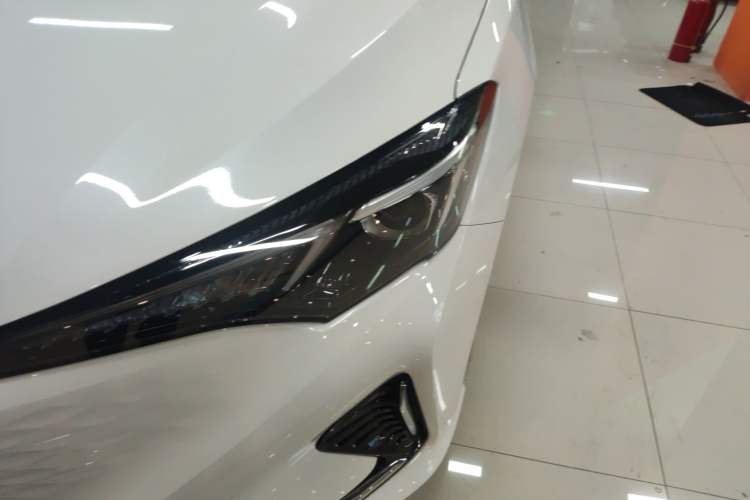 Used Changan Eado New Energy 2022 EV460 Smart Ride-Hailing Edition – Lithium Iron Phosphate