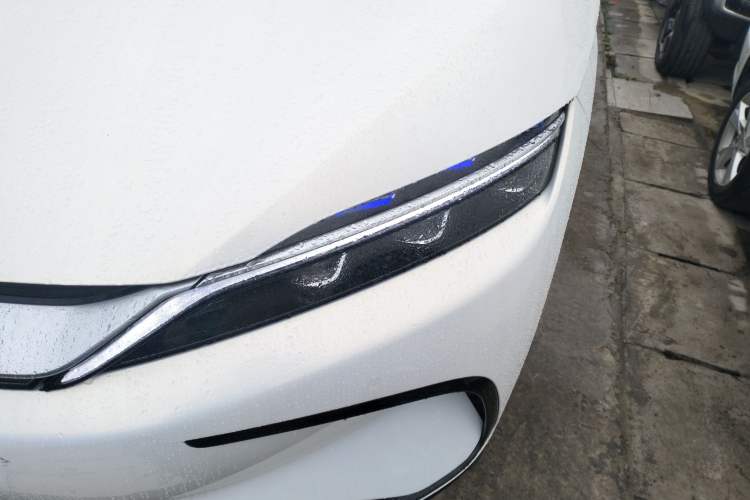 Used BYD Han 2022 EV Genesis Edition 715KM Front-Wheel-Drive Prestige Model
