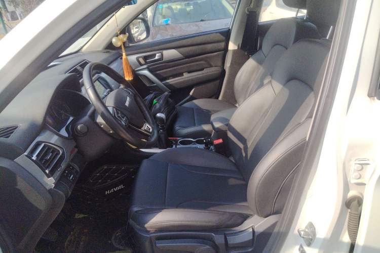 Used Haval H2 2017 Blue Label 1.5T Manual Two-Wheel Drive Elite Model