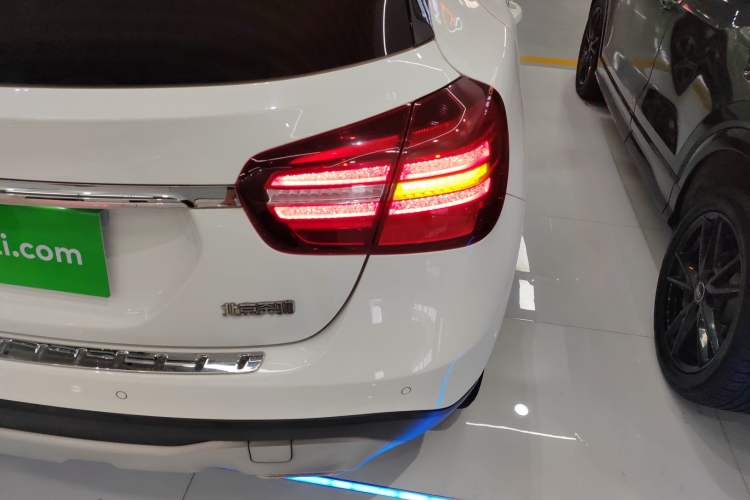 Used Mercedes-Benz GLA 2018 GLA 200 Fashion Model