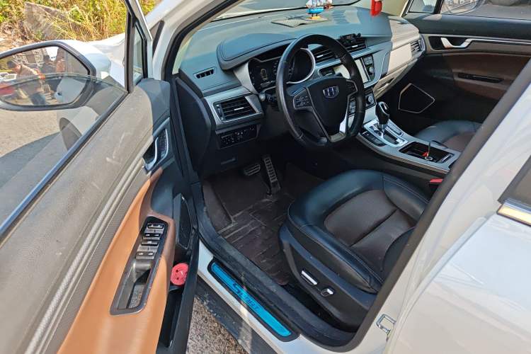 Used Geely Auto Emgrand GS 2017 Sport Edition 1.3T Automatic Smart Connectivity Model
