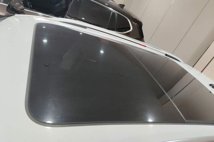 Used Volkswagen Tayron 2020 330TSI Two-Wheel Drive Luxury Smart Connectivity Version
