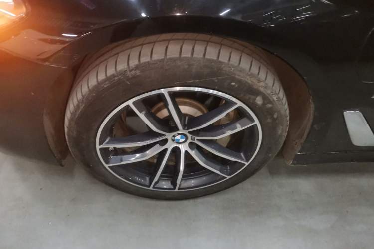 Used BMW 5 Series New Energy 2021 Restyled 535Le M Sport Package
