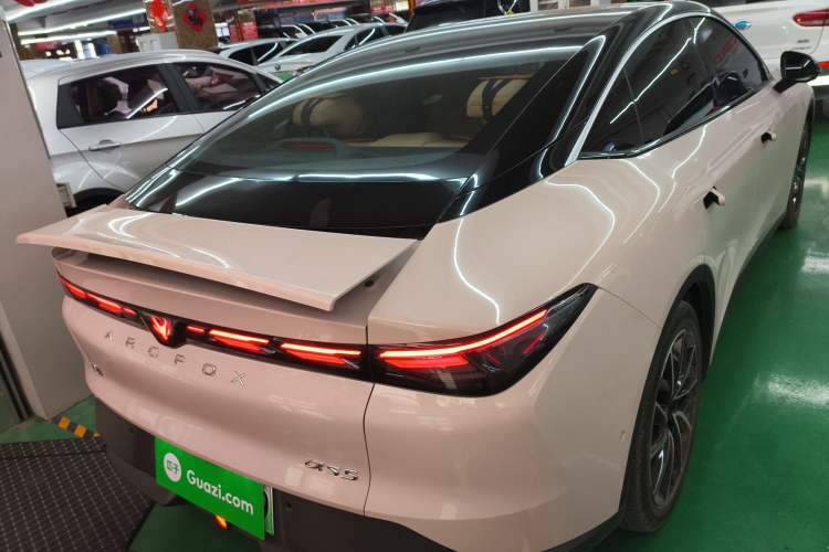 Used ARCFOX Alpha S5 2025 560MAX 185kW