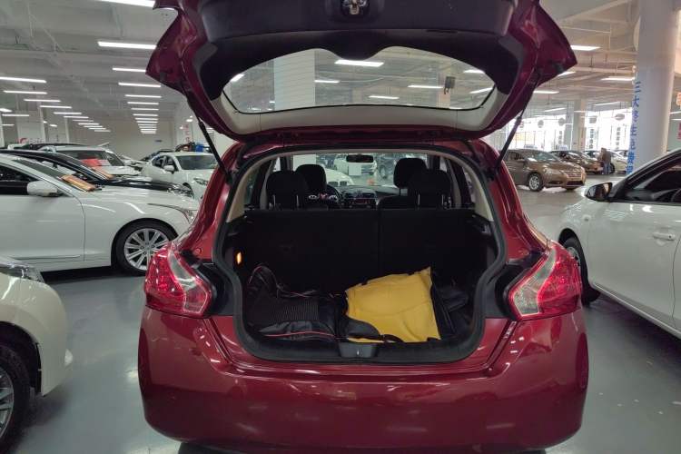 Used Nissan Tiida 2014 1.6L CVT Comfort Model