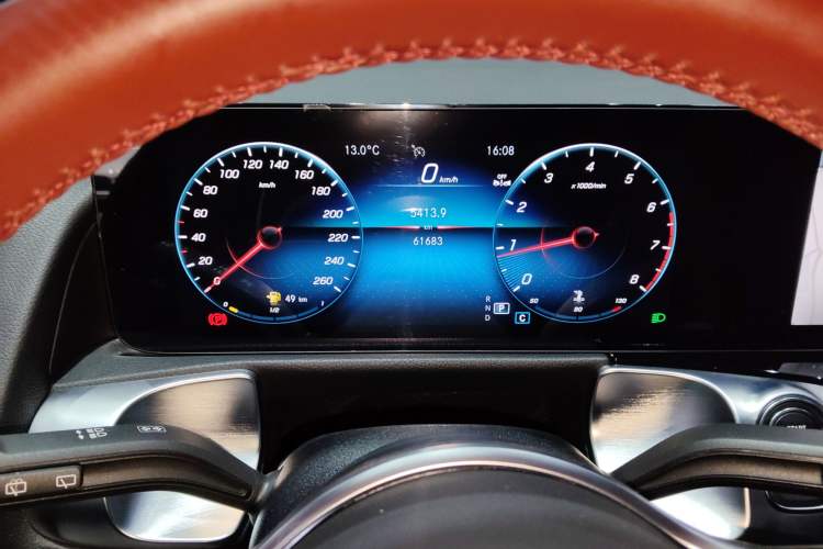 Used Mercedes-Benz GLB 2023 GLB 200 Fashion Model
