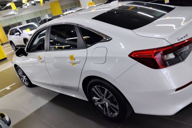 Used Honda Civic 2023 240TURBO CVT Dynamic Edition
