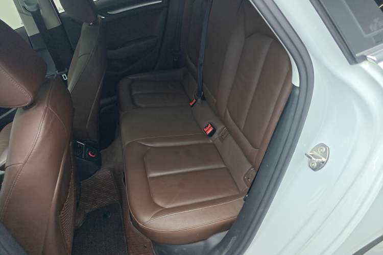 Used Audi A3 2014 Limousine 35 TFSI Automatic Comfort Model