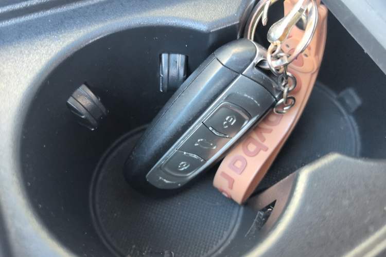 Used Geely Auto Emgrand X7 Sport 2021 Million Edition 1.8TD DCT Two-Wheel Drive Comfort Model