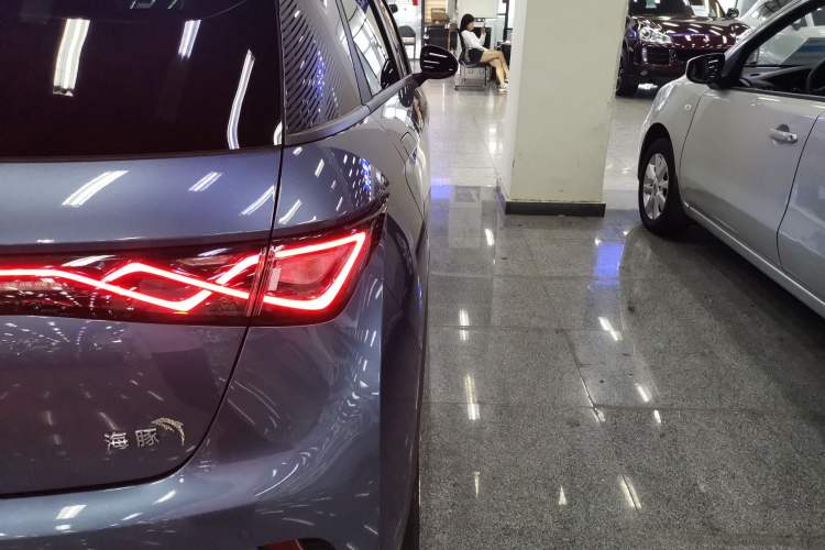 Used BYD Dolphin 2024 Honor Edition 420km Fashion Version
