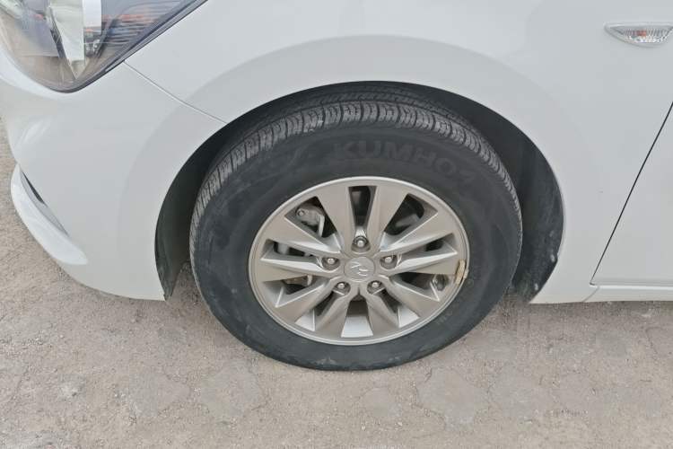 Used Hyundai Celesta 2018 1.6L Automatic GL Enjoyment Edition China VI compliant