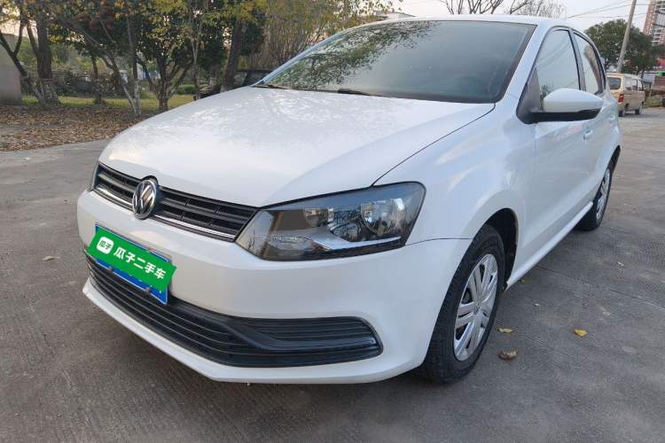 Used Volkswagen Polo 2014 1.4L Manual Fashion Edition
