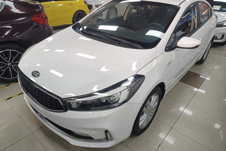 Used Kia K3 2016 1.6L Automatic with Sunroof
