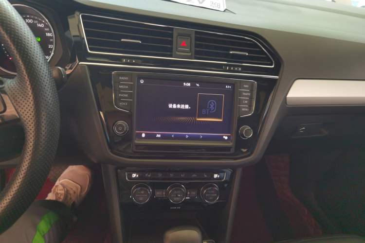 Used Volkswagen Tiguan L 2018 330TSI Automatic Two-Wheel Drive Luxury Edition
