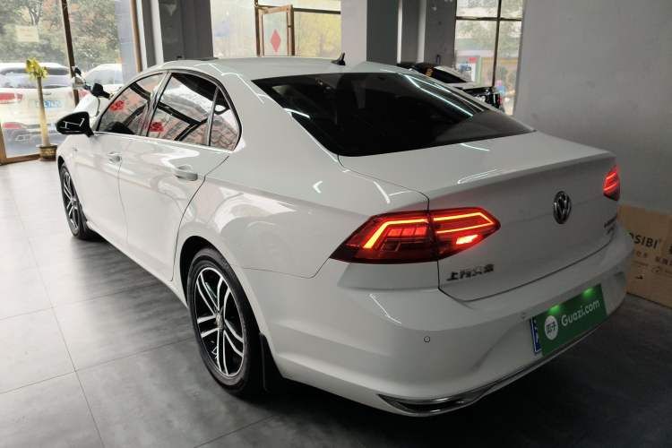 Used Volkswagen Lamando 2019 280TSI DSG Comfort Edition China VI standard
