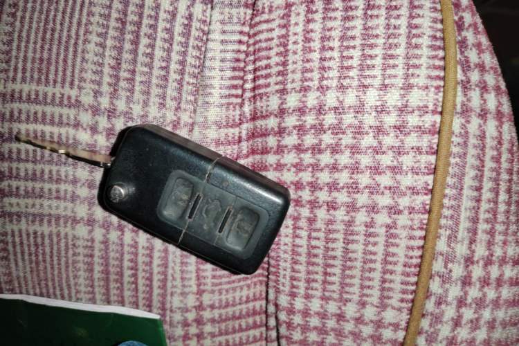 Used Iveco Power Daily 2017 2.5T Deluxe A32 Mid-Roof 5-7 Seater 47Z5 Passenger Van