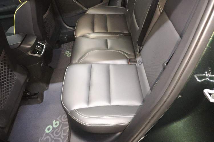 Used Lynk & Co 06 EM-P 2023 1.5T Remix PHEV Pro
