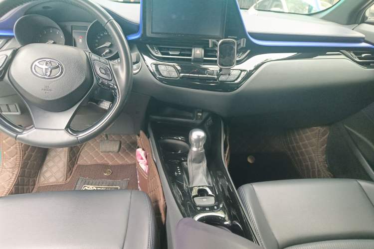 Used Toyota C-HR 2020 2.0L Luxury Edition
