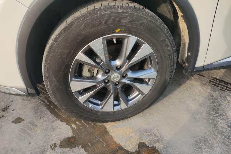 Used Nissan Murano 2021 2.5L XE Two-Wheel Drive Elite Edition
