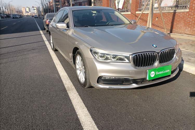 Used BMW 7 Series 2016 730Li Leading Model
