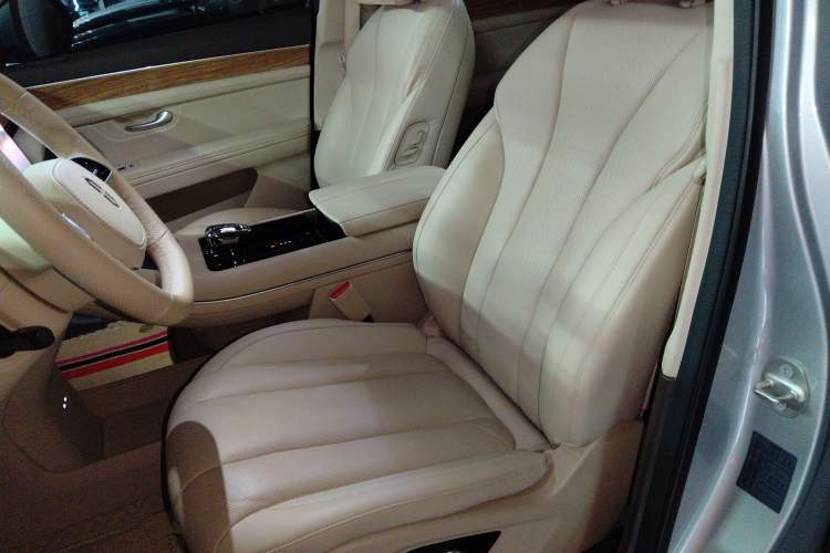 Used Hima AITO M7 2024 1.5T Intelligent Driving 4WD Max Edition 5 Seats
