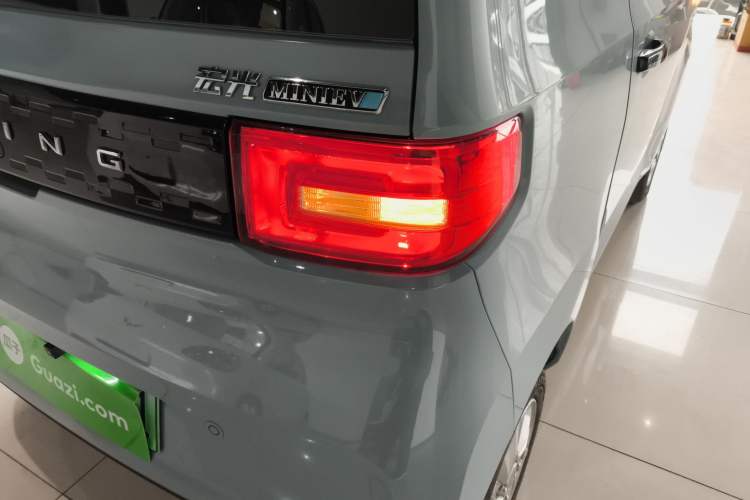Used Wuling Hongguang MINIEV 2020 Zizai Version Lithium-NMC