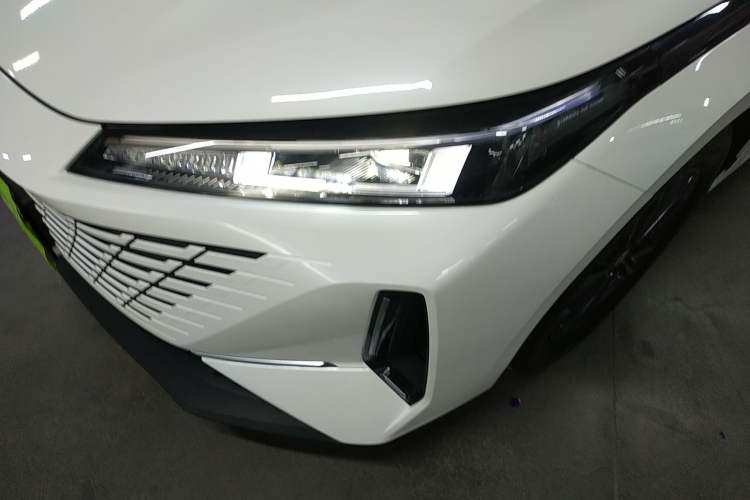 Used Changan Eado DD 2023 Blue Whale NE 1.5T GDI DCT Luxury Edition