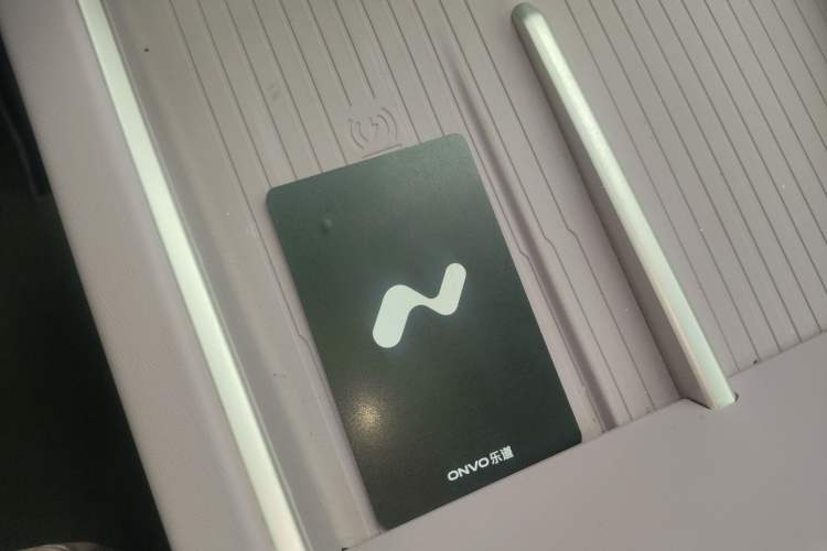 Used ONVO L60 2024 85 kWh Rear-Drive Version
