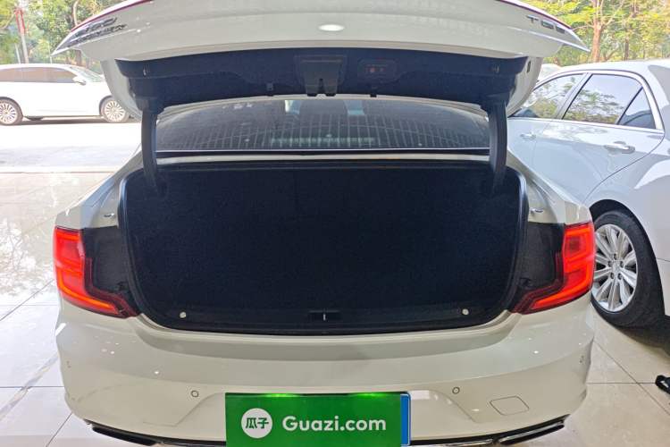 Used Volvo S90 2019 T5 Zhiyi Edition
