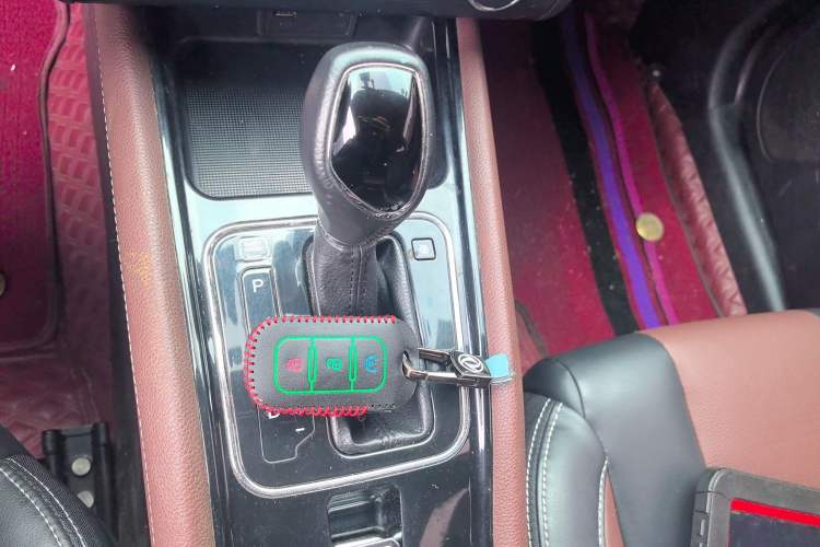 Used Dongfeng Fengon 580 2017 Revised Version 1.5T CVT Luxury Edition