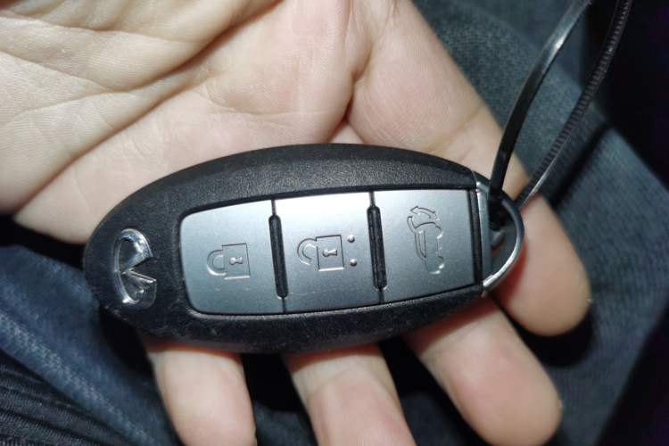 Used Infiniti QX50 2018 2.0T Two-Wheel Drive Fashion Edition