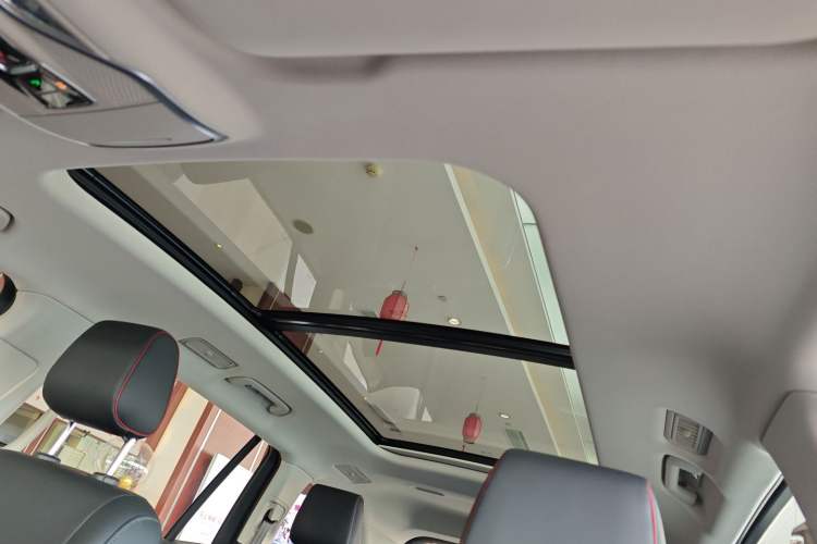 Used Hongqi HS7 PHEV 
