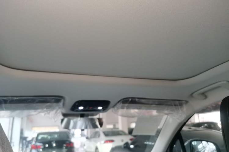 Used Lynk & Co 06 EM-P 2023 EM-P 56 Standard Range Pro