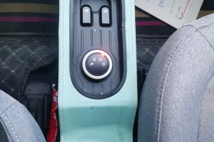 Used Wuling Hongguang MINIEV 2021 Macaron Fashion Model Lithium Iron Phosphate
