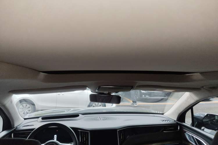 Used Hongqi HS7 2023 2.0T Automatic All-Wheel-Drive Flagship Edition Six Seats