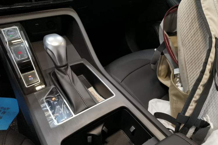 Used Roewe i5 2023 1.5L CVT Luxury Edition
