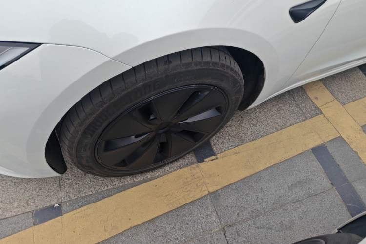 Used Tesla Model 3 2025 Rear-Wheel-Drive Version