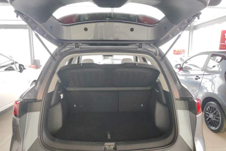 Used BYD Yuan UP 2025 Intelligent Driving Version 401 km Beyond-Range Edition