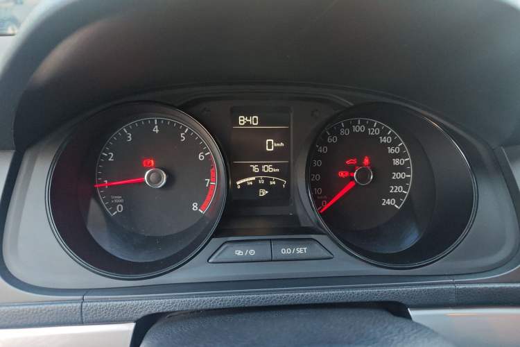 Used Volkswagen Lavida 2017 1.6L Manual Fashion Edition
