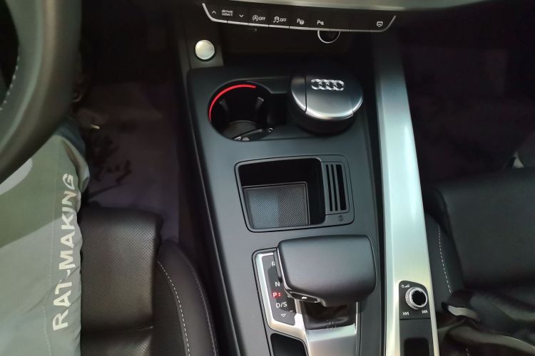 Used Audi A4L 2022 40 TFSI Luxury Dynamic Model