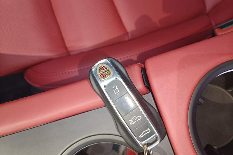 Used Porsche Taycan 2019 Taycan 4S
