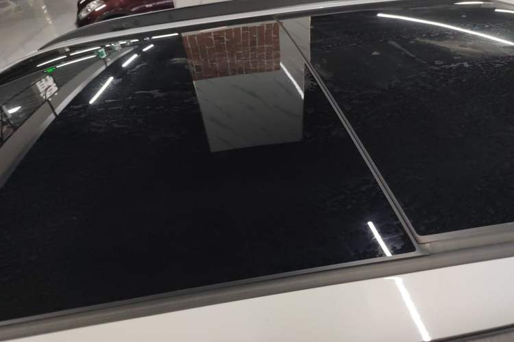 Used  Compass 2019 220T Automatic Enjoyment Version
