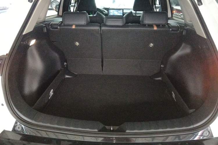 Used Toyota FRONTLANDER 2023 2.0L CVT Sport Edition
