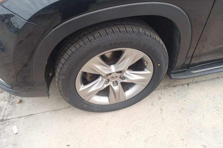 Used Toyota Highlander 2015 2.0T Four-Wheel Drive Luxury Edition 7-Seater