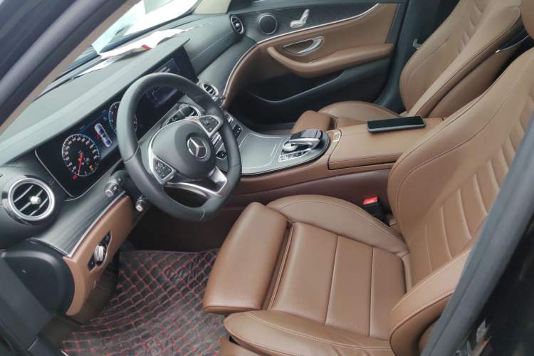 Used Mercedes-Benz E-Class 2018 Facelift E 200 L Sport Edition
