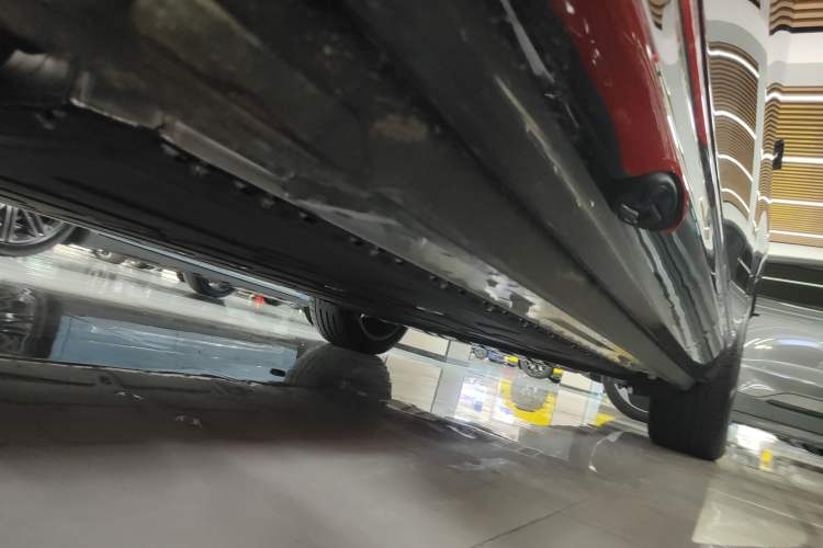 Used Hima AITO M9 2025 All-Electric Ultra Version 100 kWh 5-Seater Model
